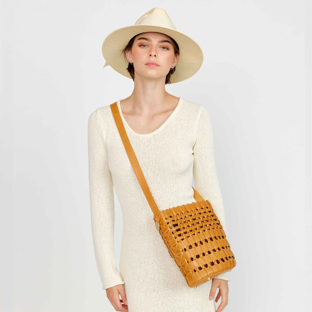 Matrix Bucket Bag – Freya